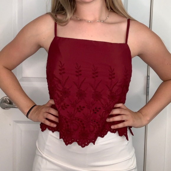 EMBROIDERED MAUVE TANK - Picture 6 of 6